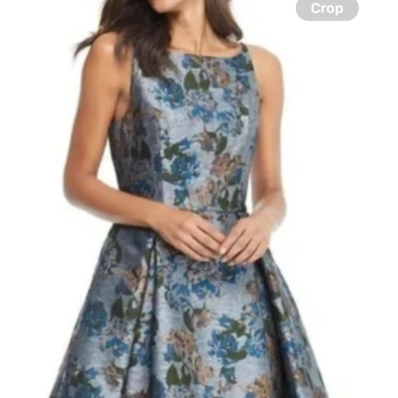 Gal Meets Glam Darren Dress - Picture 2 of 6